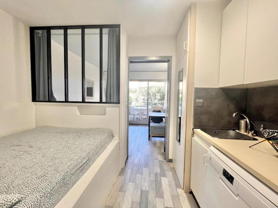 Appartement Port De Hyeres 4 Personnes Bagian luar foto